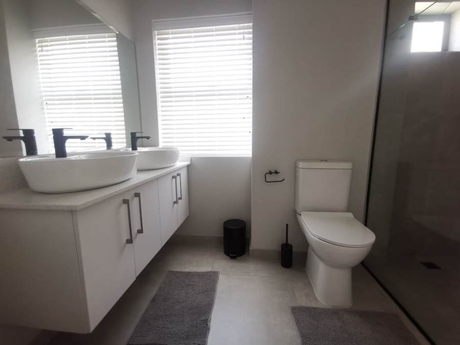 To Let 3 Bedroom Property for Rent in St Francis Bay Village Eastern Cape